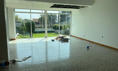 Renta Casa/oficinas Con Alberca Y Elevador. Cd. Satélite, Naucalpán, Edo. Méx. Residencia Bien Ubicada En El Corazón De Satelite