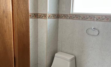 Renta Casa/oficinas Con Alberca Y Elevador. Cd. Satélite, Naucalpán, Edo. Méx. Residencia Bien Ubicada En El Corazón De Satelite