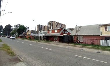 2 casas independientes en Errazuriz $ 195.000.000.-