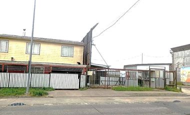2 casas independientes en Errazuriz $ 195.000.000.-