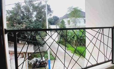 Rumah 2 lantai siap huni termurah bebas banjir