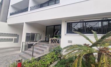 VENDO, Dpto de Estreno Primer piso, 3dorm. 106mts. Jr. Tomasal 1074, Valle Hermoso -Surco