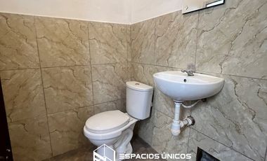 Amplia casa en venta en Callao: 2 pisos + 50 m² de aires
