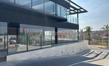 Altos de Juriquilla - VENTA. Local comercial de 124 metros