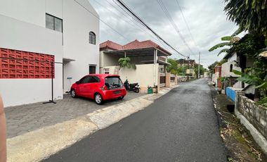 (Butuh Uang) Rumah Utara Kampus UGM Jogja