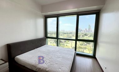 2BR Golf View Residences with a Balcony For Rent / For For Sale in 8 Forbes Town Road Residences, Bonifacio Global City, Taguig