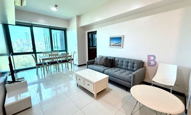 2BR Golf View Residences with a Balcony For Rent / For For Sale in 8 Forbes Town Road Residences, Bonifacio Global City, Taguig
