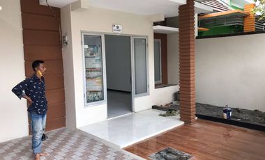 Sewa Murah Rumah Kartini Gresik Kota Semen JIIPE Petrokimia BCA Mandiri