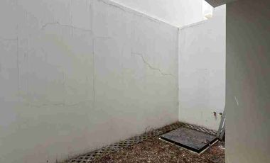 MURAH SIAP HUNI Rumah Summarecon Bekasi Cluster Burgundy