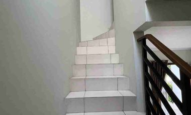 MURAH SIAP HUNI Rumah Summarecon Bekasi Cluster Burgundy