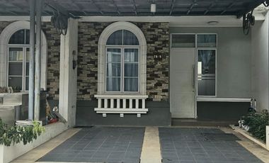 Disewakan Rumah Asri Nyaman di Cluster La Seine JGC Jakarta Timur