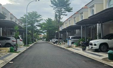 Disewakan Rumah Asri Nyaman di Cluster La Seine JGC Jakarta Timur