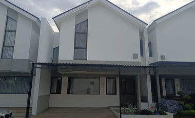 DIJUAL RUMAH SIAP HUNI KOMPLEK FLORISTA GARDEN KM 7 PALEMBANG