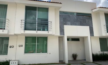 Casa en Bambú Residencial — 3 habitaciones, 2.5 baños y Casa Club con alberca