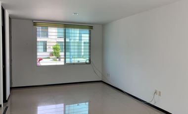 Casa en Bambú Residencial — 3 habitaciones, 2.5 baños y Casa Club con alberca