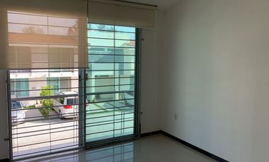 Casa en Bambú Residencial — 3 habitaciones, 2.5 baños y Casa Club con alberca