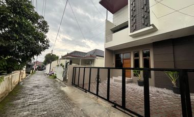 (BU) Rumah Depan Pakuwon Mall Jogja