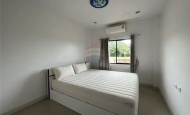 3 BEDROOMS HOUSE FOR SALE IN THE CENTER OF NST!!