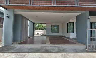 3 BEDROOMS HOUSE FOR SALE IN THE CENTER OF NST!!