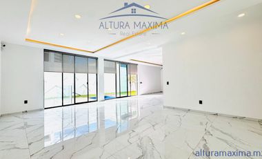 Casa de Lujo en Renta Villa Verona Zona Andares Zapopan