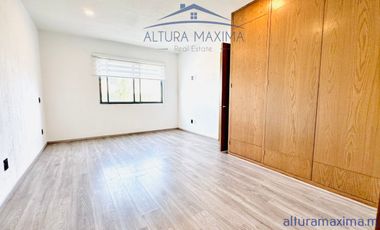 Casa de Lujo en Renta Villa Verona Zona Andares Zapopan