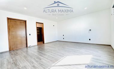 Casa de Lujo en Renta Villa Verona Zona Andares Zapopan