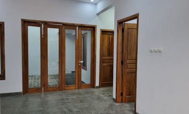 RUMAH PERPADUAN JAWA DAN MODERN, DEKAT DARI SMA TARUNA NUSANTARA MAGELANG