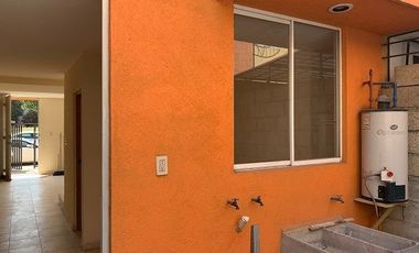 CASA EN RENTA CONJUNTO DALIAS, COACALCO