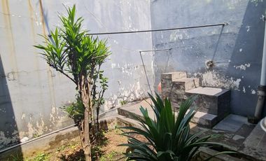 Jual Rumah Lama Terawat di Komplek Cimindi Raya