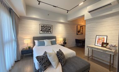 Modern Studio with Balcony at Uptown Arts for rent