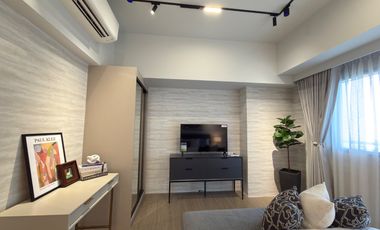 Modern Studio with Balcony at Uptown Arts for rent