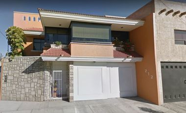¡HERMOSA CASA EN VENTA EN PUEBLA!