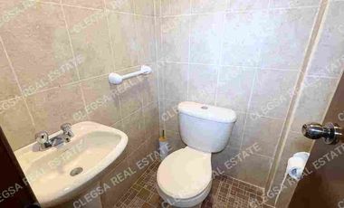 Casa en arriendo en San Joaquin - Casa con jardin en renta o arriendo