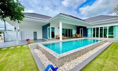 Brand New Modern Pool Villa 3 Bedroom At BOTANICA Soi 112 For Sale