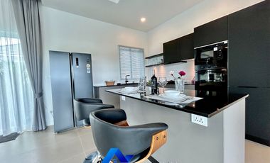 Brand New Modern Pool Villa 3 Bedroom At BOTANICA Soi 112 For Sale