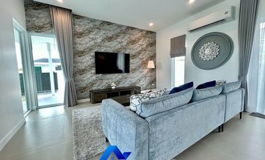 Brand New Modern Pool Villa 3 Bedroom At BOTANICA Soi 112 For Sale