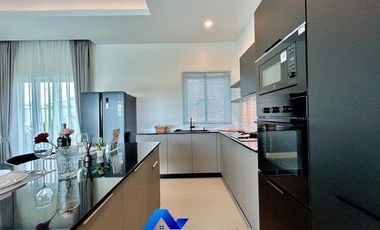 Brand New Modern Pool Villa 3 Bedroom At BOTANICA Soi 112 For Sale