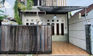 Rumah Minimalis 2 Lantai Disewakan, di Mahendradatta, Denpasar Area