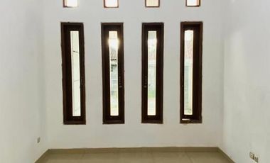 Rumah Minimalis 2 Lantai Disewakan, di Mahendradatta, Denpasar Area