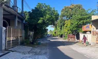 HARGA TURUN DRASTIS! Rumah 2 Lantai Strategis di Nusukan, Banjarsari, Solo!