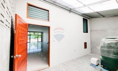 Modern 2 BR townhouse in Khanom, NST