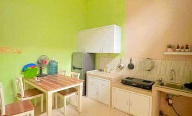 House in the Royal complex near Sunsetland