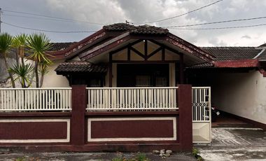 Rumah dijual di Perumahan Pagutan, Kel. Pagutan Barat, Pagutan Barat, Mataram, Kec. Mataram, Nusa Tenggara Barat