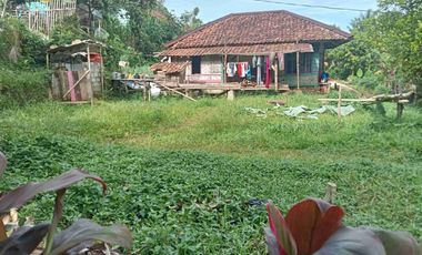 Rumah Panggung 250 m, Dekat Sekolah SMPN, Bojong, Purwakarta.
