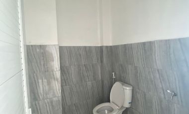 Ruko 3,5 Lantai Lokasi Sangat Strategis di Alternatif Cibubur