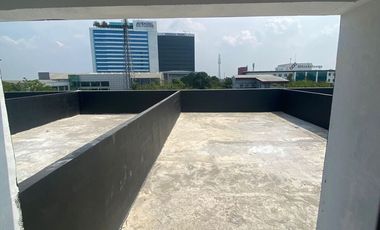 Ruko 3,5 Lantai Lokasi Sangat Strategis di Alternatif Cibubur