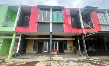 Di jual Town house gandeng di wilayah ramai penduduk sapta marga Palembang