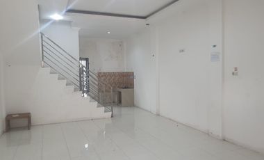 Di jual Town house gandeng di wilayah ramai penduduk sapta marga Palembang