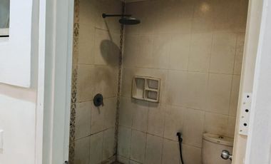 DISEWAKAN RUMAH SEMI FURNISH STRATEGIS DI LIPPO KARAWACI UTARA