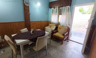 CHALET SEMI  INDEPENDIENTE AL FONDO